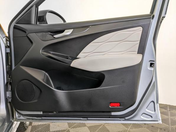 Kaiyi E5 с пробегом 2024 года, цена 950 000 рублей, 106980 км, седан, Автокод Объявления