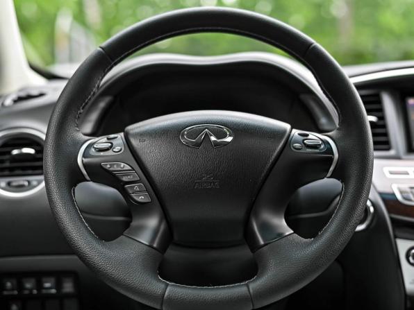 Infiniti QX60 I Рестайлинг с пробегом 2017 года, цена 1 880 000 рублей, 171832 км, внедорожник, Автокод Объявления