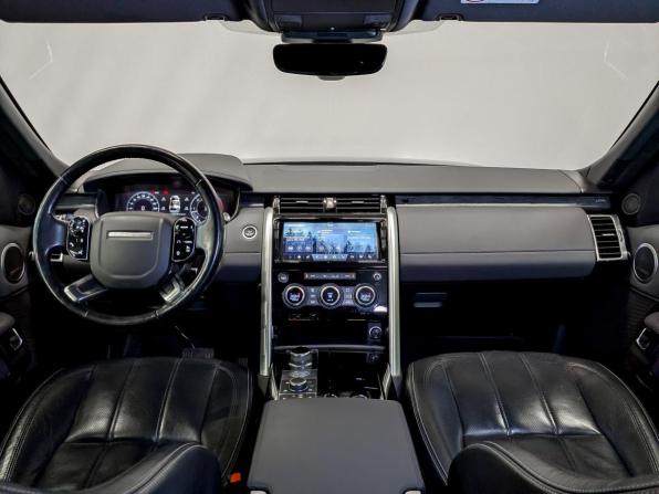 Land Rover Discovery V с пробегом 2018 года, цена 4 350 000 рублей, 117782 км, внедорожник, Автокод Объявления