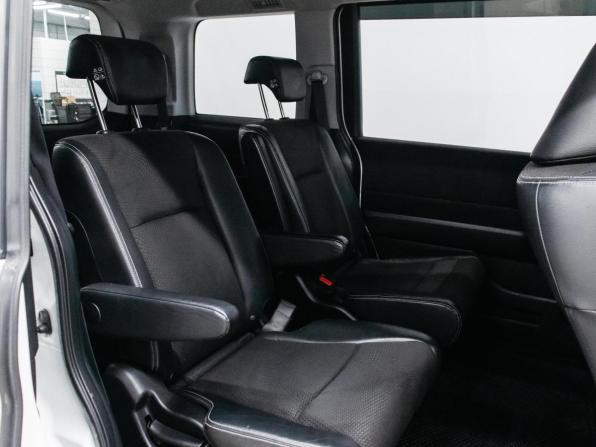 Honda Stepwgn IV Рестайлинг с пробегом 2012 года, цена 1 600 000 рублей, 221580 км, минивэн, Автокод Объявления