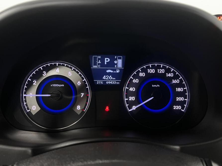 Hyundai Solaris I Рестайлинг Казань  - изображение 12