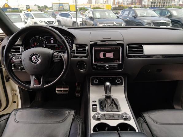 Volkswagen Touareg II с пробегом 2011 года, цена 2 300 000 рублей, 121635 км, внедорожник, Автокод Объявления