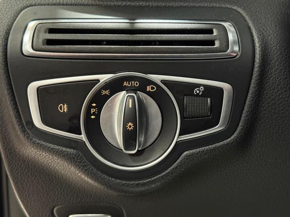Mercedes-Benz C-Класс IV (W205) Рестайлинг с пробегом 2019 года, цена 2 839 000 рублей, 68640 км, седан, Автокод Объявления
