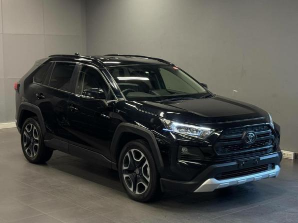 Toyota RAV4 V (XA50) с пробегом 2019 года, цена 3 347 000 рублей, 31000 км, внедорожник, Автокод Объявления