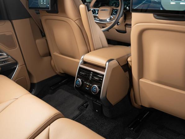 Land Rover Range Rover V с пробегом 2026 года, цена 21 490 000 рублей, 214 км, внедорожник, Автокод Объявления