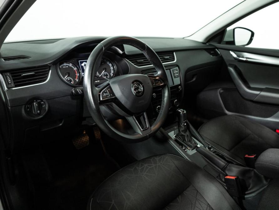 Skoda Octavia III (A7) Рестайлинг Санкт-Петербург  - изображение 12