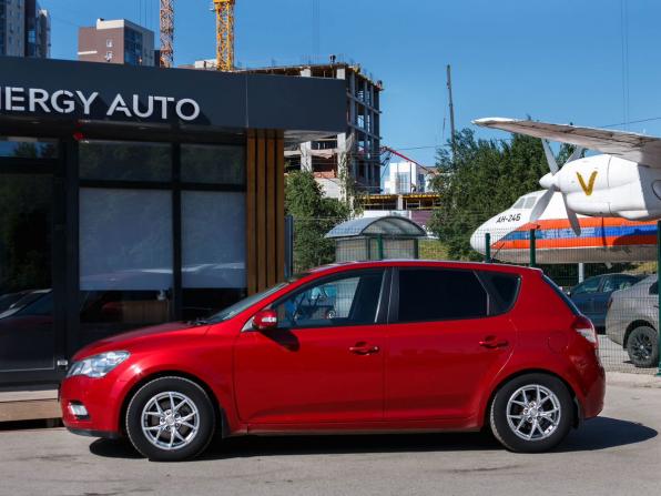 Kia Ceed I Рестайлинг с пробегом 2010 года, цена 770 000 рублей, 174837 км, хэтчбек, Автокод Объявления
