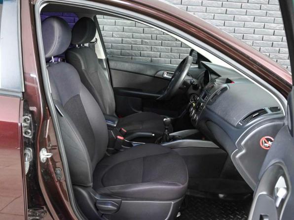 Kia Cerato II с пробегом 2010 года, цена 620 000 рублей, 250941 км, седан, Автокод Объявления