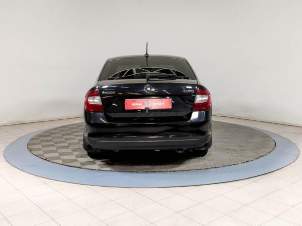 Skoda Rapid I Рестайлинг с пробегом 2017 года, цена 819 000 рублей, 151000 км, лифтбек, Автокод Объявления