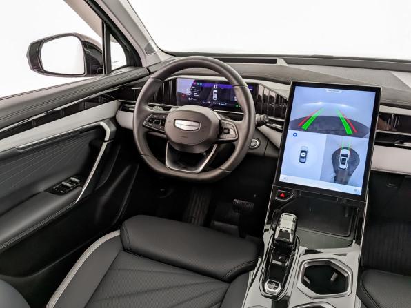 Geely Atlas II с пробегом 2024 года, цена 3 195 000 рублей, 11949 км, внедорожник, Автокод Объявления