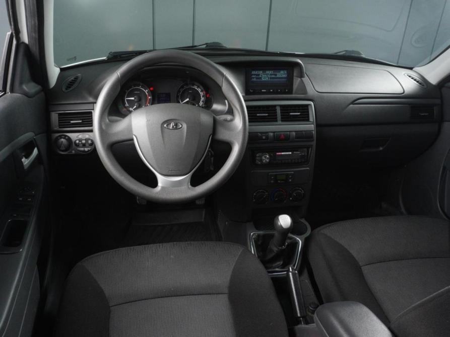 Lada (ВАЗ) Priora I Рестайлинг Минеральные Воды  - изображение 6
