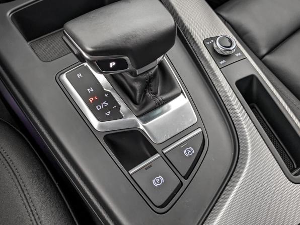 Audi A4 allroad V (B9) Рестайлинг с пробегом 2020 года, цена 4 190 000 рублей, 37039 км, универсал, Автокод Объявления