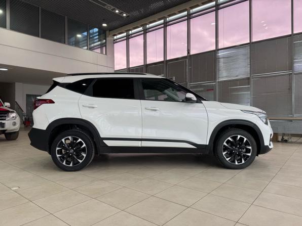 Kia Seltos I с пробегом 2020 года, цена 1 560 000 рублей, 44804 км, внедорожник, Автокод Объявления