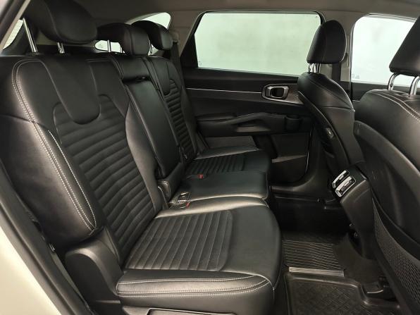 Kia Sorento IV с пробегом 2021 года, цена 2 670 000 рублей, 184641 км, внедорожник, Автокод Объявления