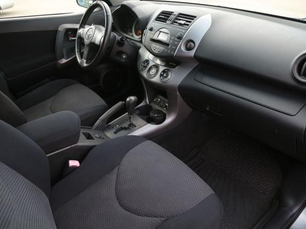 Toyota RAV4 III (XA30) с пробегом 2006 года, цена 1 055 000 рублей, 218000 км, внедорожник, Автокод Объявления