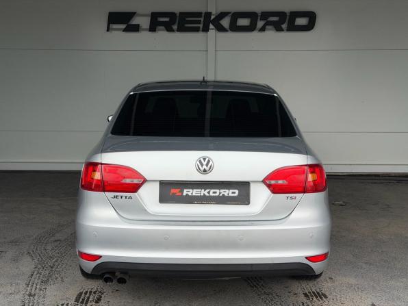Volkswagen Jetta VI Рестайлинг с пробегом 2014 года, цена 1 249 000 рублей, 190000 км, седан, Автокод Объявления