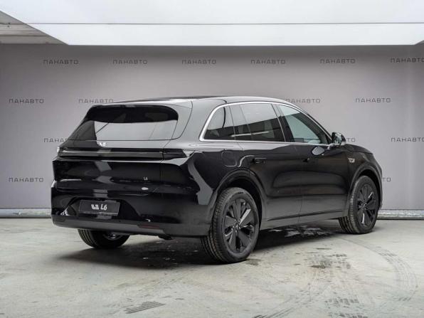 Li Auto (Lixiang) L6 с пробегом 2025 года, цена 6 390 000 рублей, 25 км, внедорожник, Автокод Объявления