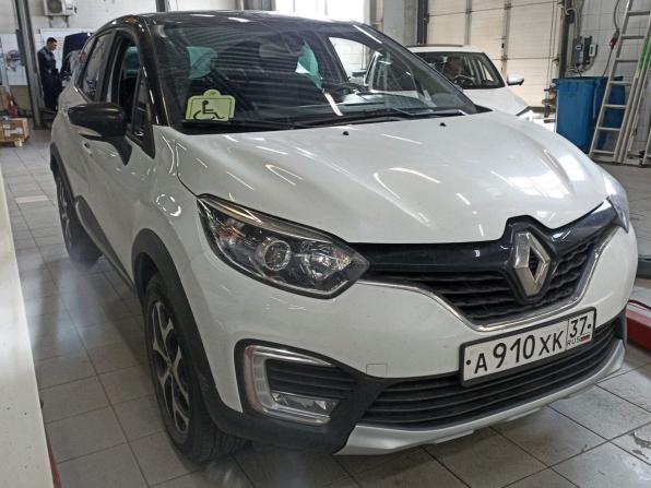 Renault Kaptur I с пробегом 2018 года, цена 1 295 000 рублей, 78000 км, внедорожник, Автокод Объявления