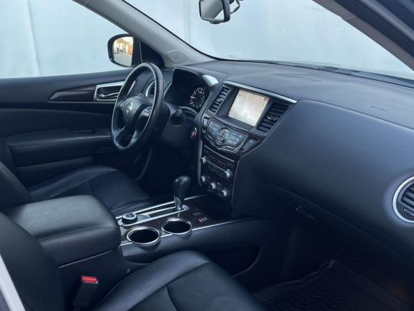 Nissan Pathfinder IV с пробегом 2014 года, цена 1 770 000 рублей, 117215 км, внедорожник, Автокод Объявления