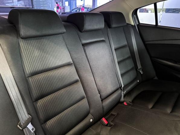 Mazda 6 III (GJ) Рестайлинг с пробегом 2015 года, цена 1 837 000 рублей, 93896 км, седан, Автокод Объявления