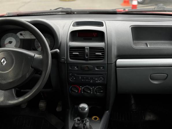 Renault Symbol I Рестайлинг с пробегом 2006 года, цена 279 000 рублей, 164735 км, седан, Автокод Объявления