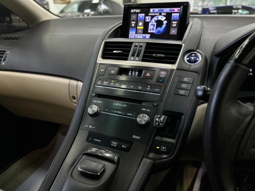 Lexus HS I Рестайлинг Санкт-Петербург  - изображение 26
