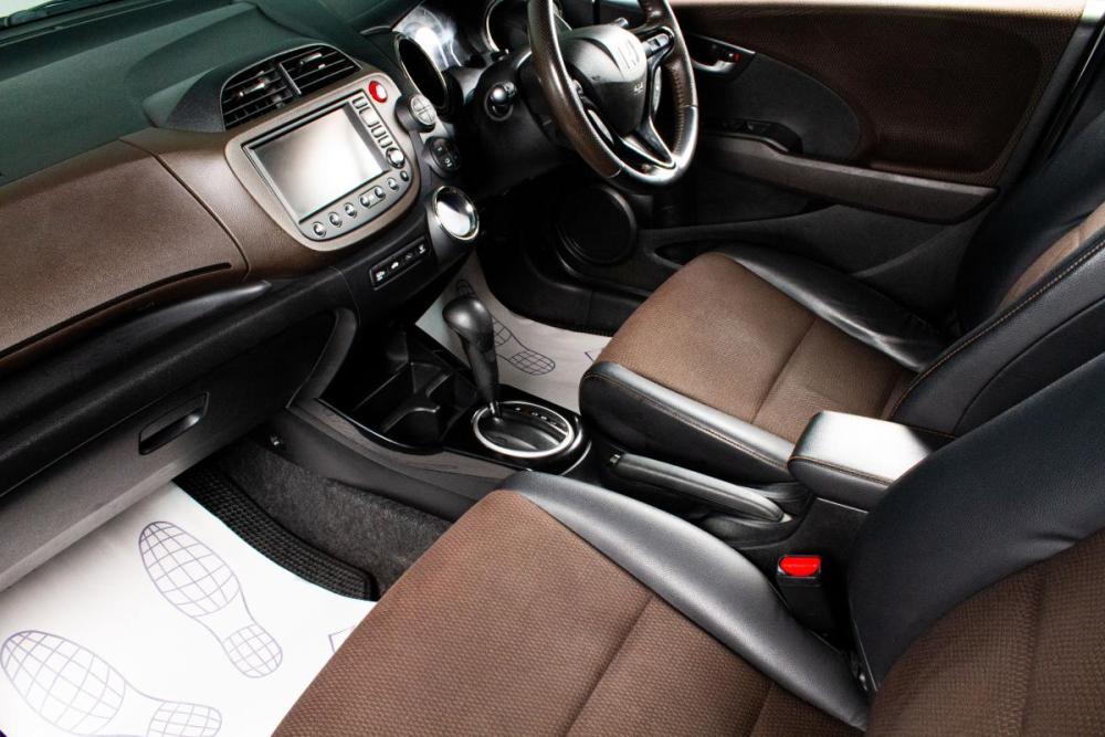 Honda Fit Shuttle I Рестайлинг Сургут  - изображение 8