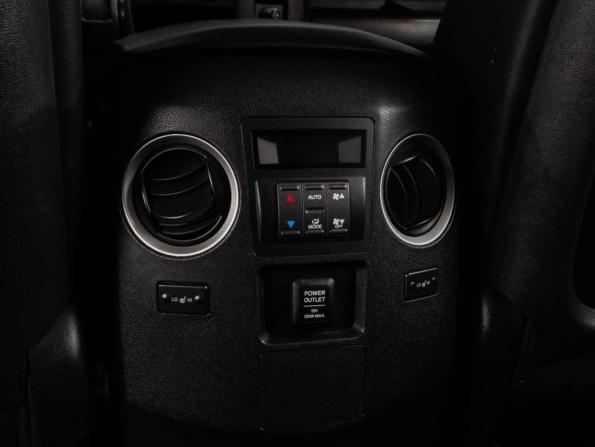 Honda Pilot II Рестайлинг с пробегом 2012 года, цена 2 269 000 рублей, 229533 км, внедорожник, Автокод Объявления