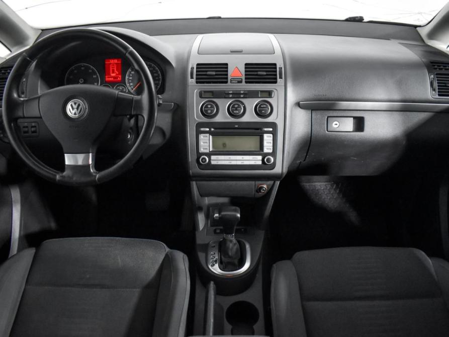 Volkswagen Touran I Рестайлинг Санкт-Петербург  - изображение 15