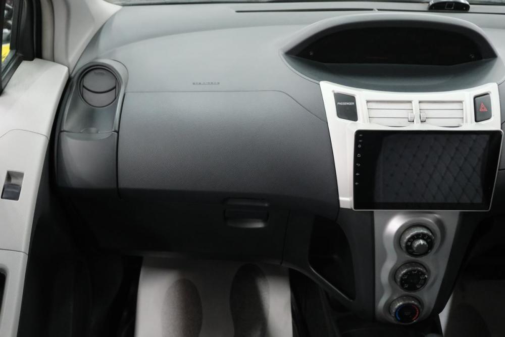 Toyota Vitz II (XP90) Омск  - изображение 16