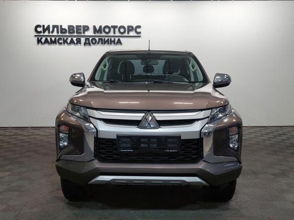 Mitsubishi L200 V Рестайлинг с пробегом 2019 года, цена 2 250 000 рублей, 151573 км, пикап, Автокод Объявления