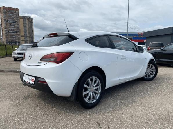 Opel Astra J Рестайлинг с пробегом 2013 года, цена 755 000 рублей, 204299 км, хэтчбек, Автокод Объявления