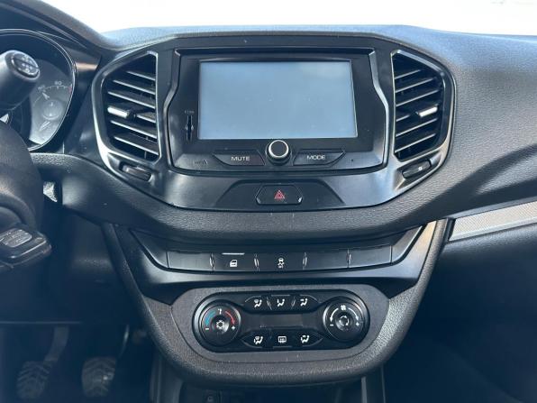Lada (ВАЗ) Vesta I с пробегом 2017 года, цена 883 000 рублей, 109000 км, седан, Автокод Объявления