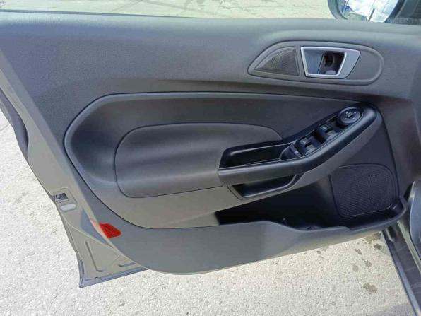 Ford Fiesta Mk6 Рестайлинг с пробегом 2016 года, цена 849 995 рублей, 104849 км, седан, Автокод Объявления