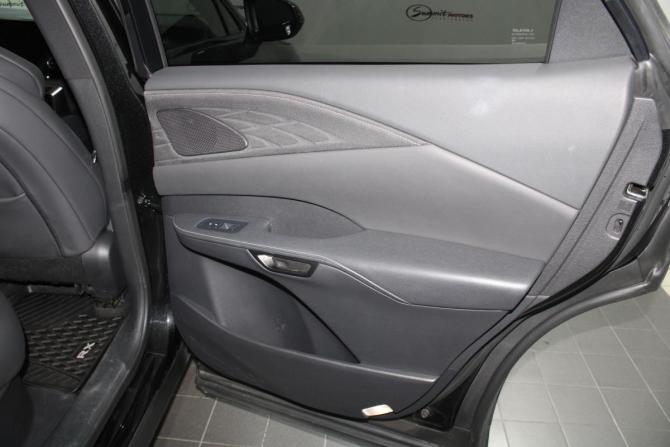 Lexus RX V с пробегом 2022 года, цена 9 200 000 рублей, 23149 км, внедорожник, Автокод Объявления