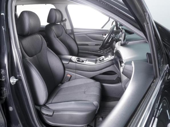 Hyundai Santa Fe IV Рестайлинг с пробегом 2021 года, цена 2 990 000 рублей, 82225 км, внедорожник, Автокод Объявления