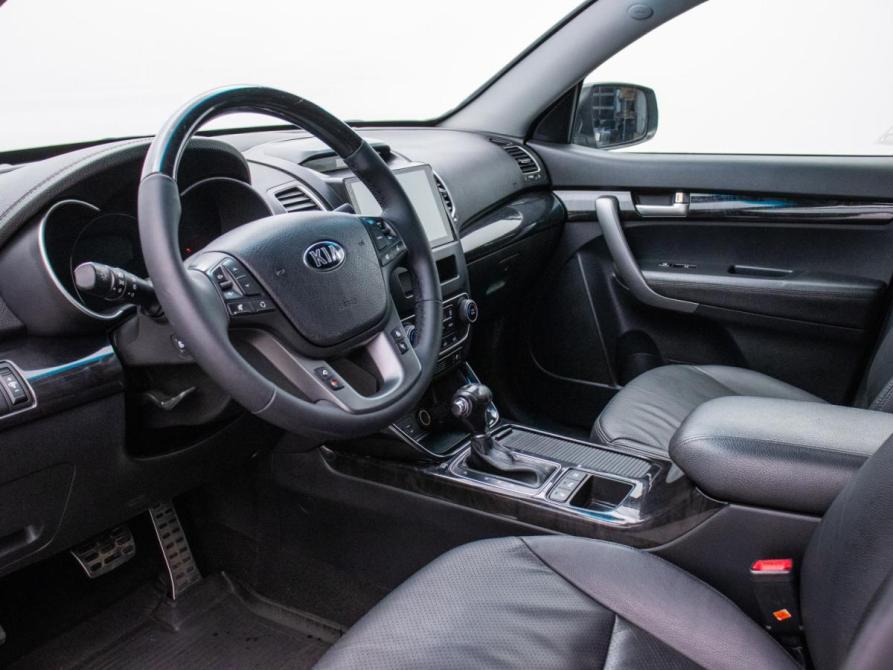 Kia Sorento II Рестайлинг Москва  - изображение 9