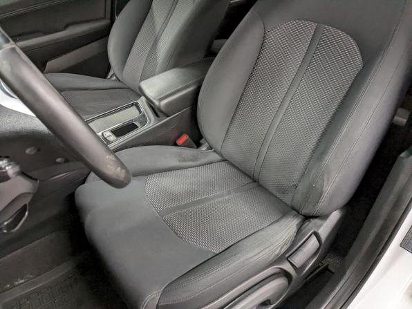 Hyundai Sonata VII (LF) Рестайлинг с пробегом 2018 года, цена 1 490 000 рублей, 170172 км, седан, Автокод Объявления