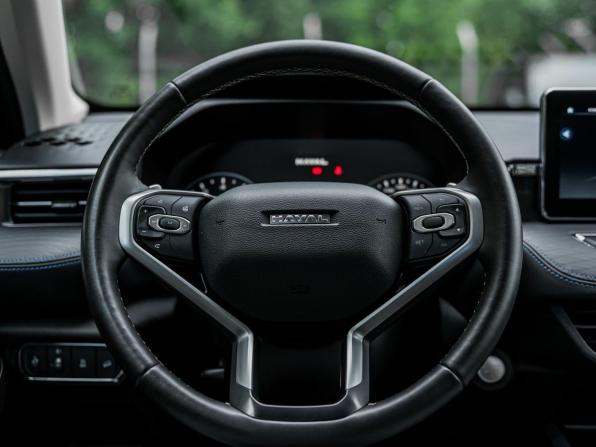 Haval Jolion I Рестайлинг с пробегом 2024 года, цена 1 975 000 рублей, 16641 км, внедорожник, Автокод Объявления