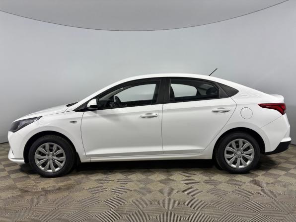 Hyundai Solaris II Рестайлинг с пробегом 2021 года, цена 1 699 000 рублей, 100087 км, седан, Автокод Объявления