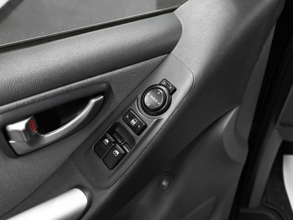 Hyundai H-1 II с пробегом 2013 года, цена 1 845 000 рублей, 211156 км, минивэн, Автокод Объявления