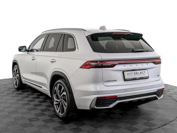 Geely Monjaro I с пробегом 2024 года, цена 3 600 000 рублей, 13494 км, внедорожник, Автокод Объявления