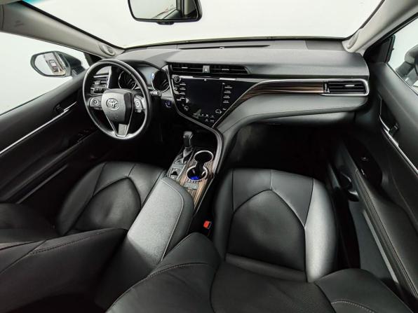 Toyota Camry VIII (XV70) с пробегом 2018 года, цена 2 965 000 рублей, 72270 км, седан, Автокод Объявления
