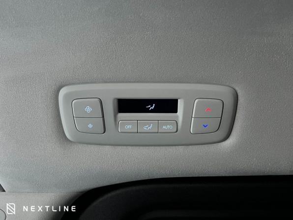 Hyundai Staria I с пробегом 2024 года, цена 8 490 000 рублей, 6430 км, минивэн, Автокод Объявления