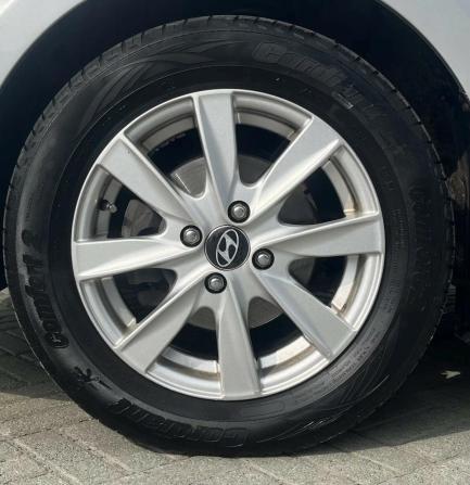 Hyundai Solaris I с пробегом 2012 года, цена 780 000 рублей, 199000 км, седан, Автокод Объявления