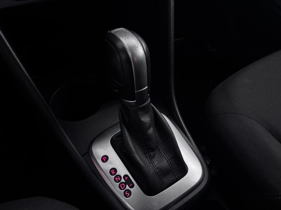 Volkswagen Polo V Рестайлинг Псков  - изображение 16