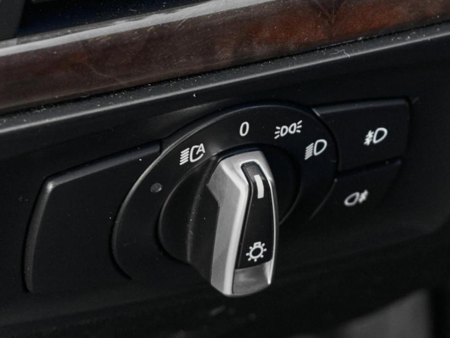 BMW 3 серии V (E90/E91/E92/E93) Рестайлинг Екатеринбург  - изображение 19