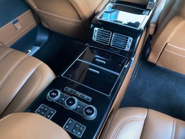Land Rover Range Rover IV с пробегом 2015 года, цена 3 700 000 рублей, 213806 км, внедорожник, Автокод Объявления