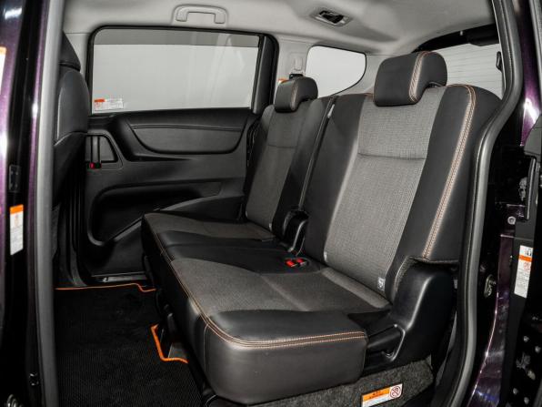 Toyota Sienta II с пробегом 2018 года, цена 1 549 500 рублей, 47000 км, компактвэн, Автокод Объявления