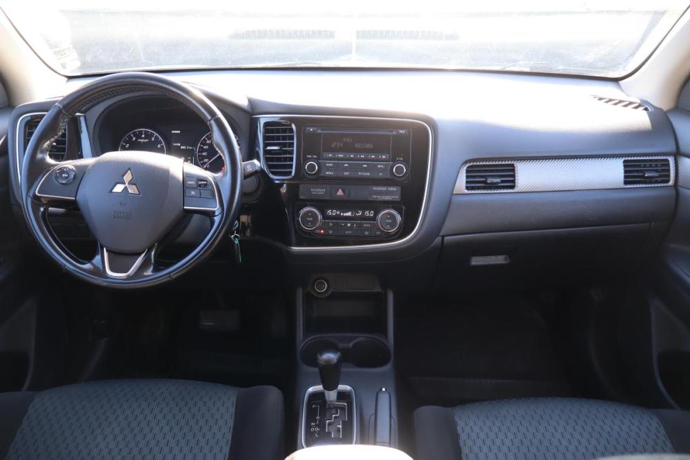 Mitsubishi Outlander III Рестайлинг 2 Санкт-Петербург  - изображение 7
